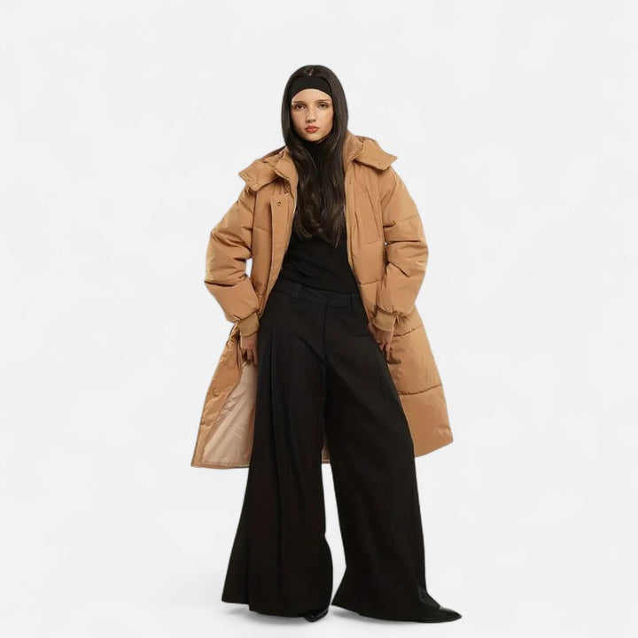 Ariste | Doudoune longue classique à capuche pour femme