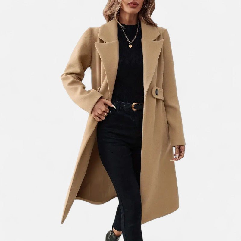 Ariste | Manteau long élégant en tweed noir avec ceinture ajustable pour femme