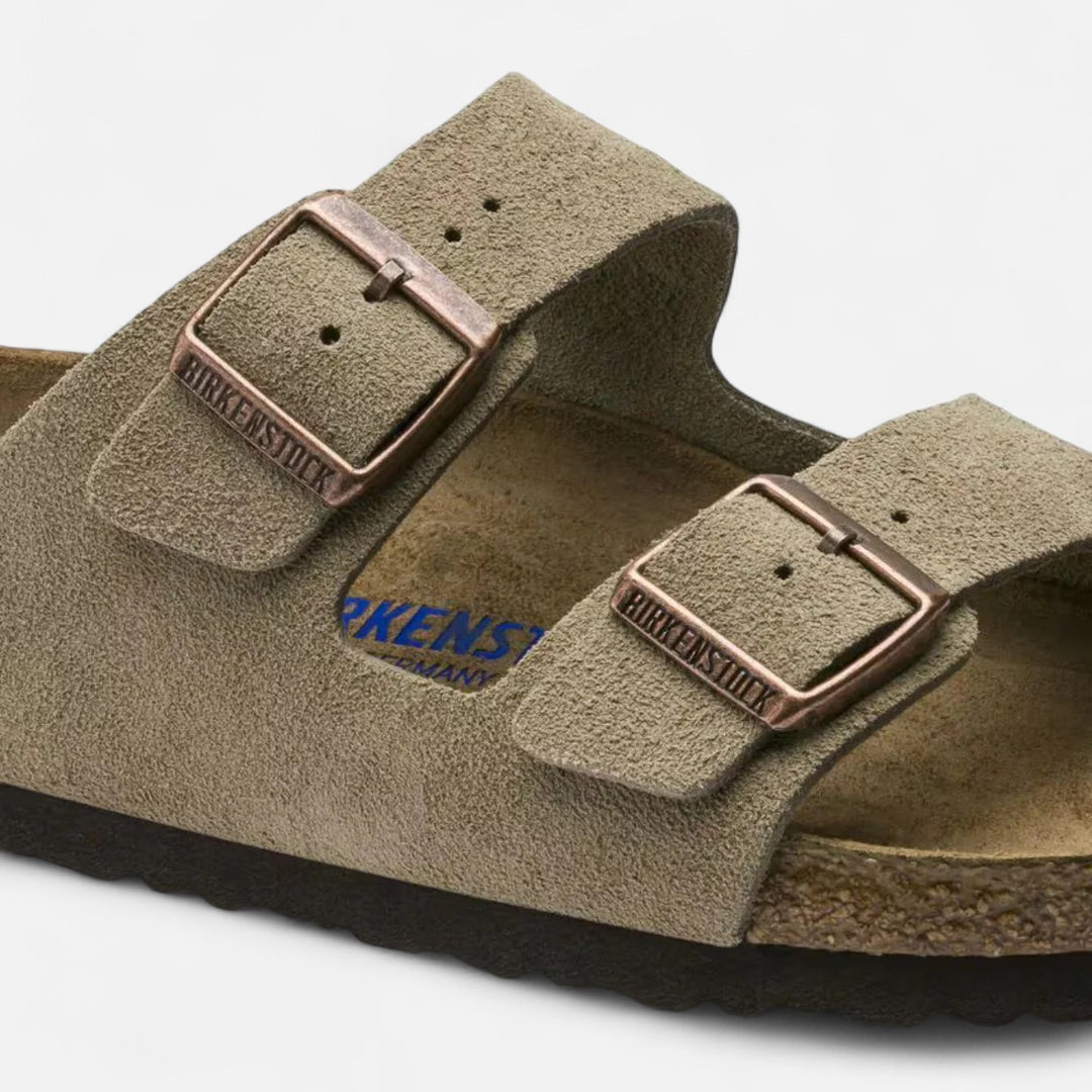 Ariste | Cuir Velours Taupe – Sandales Décontractées à Lit de Pied Anatomique Souple