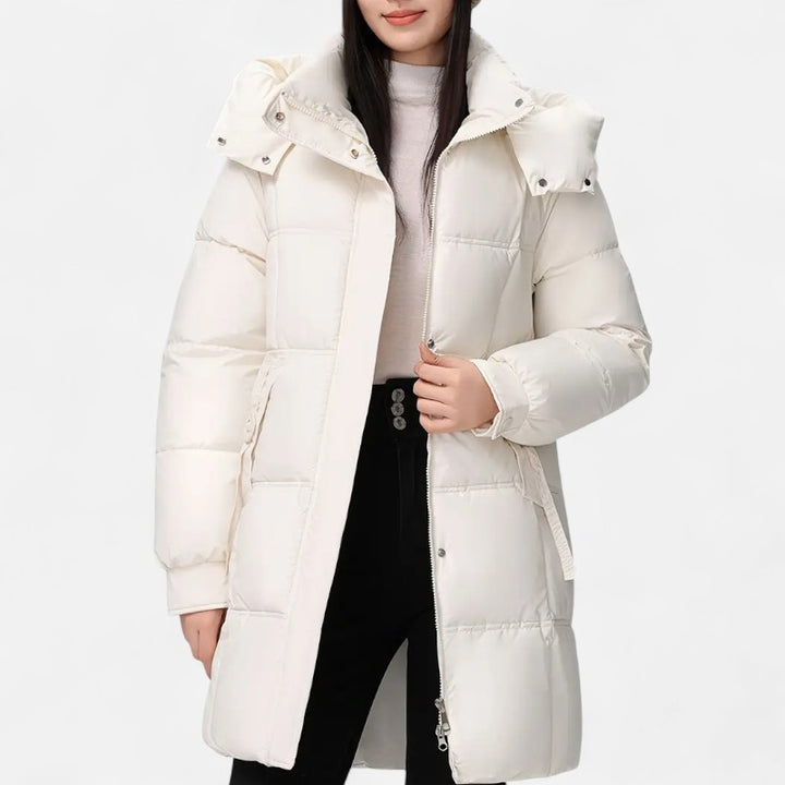 Ariste | Manteau matelassé à capuche mi-long pour femme