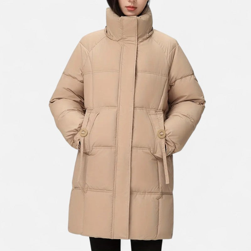 Ariste | Manteau matelassé à capuche mi-long pour femme