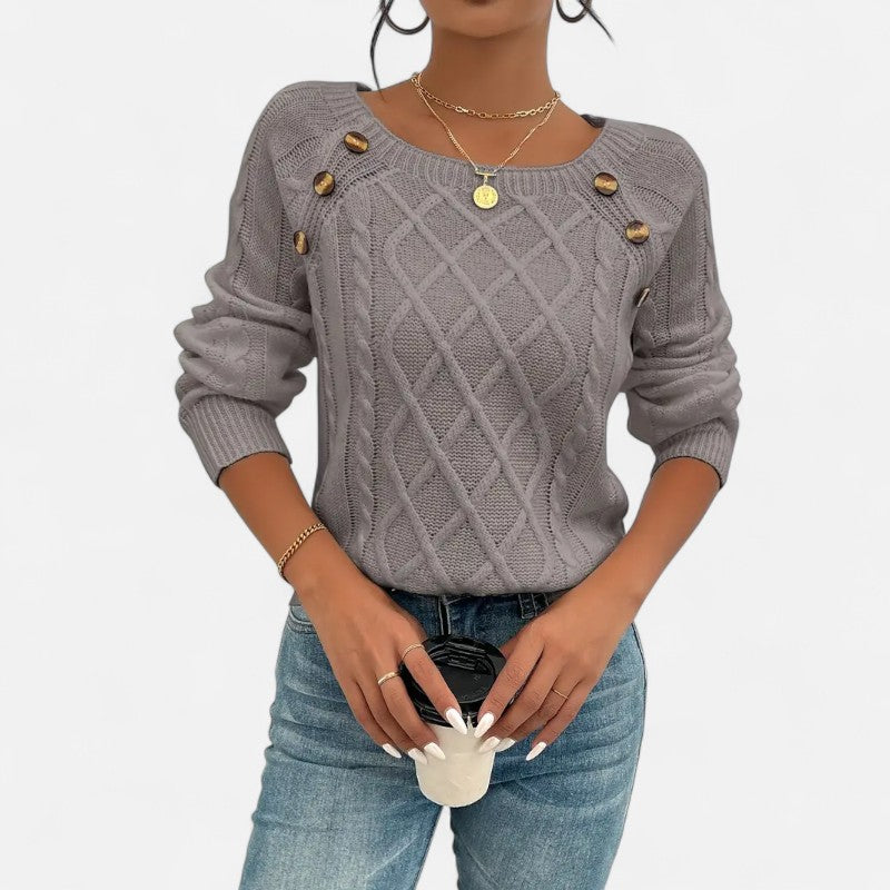 Ariste | Pull Femme en Maille Torsadée – Encolure Carrée Boutonnée & Manches Chauve‑Souris – Coupe Confort