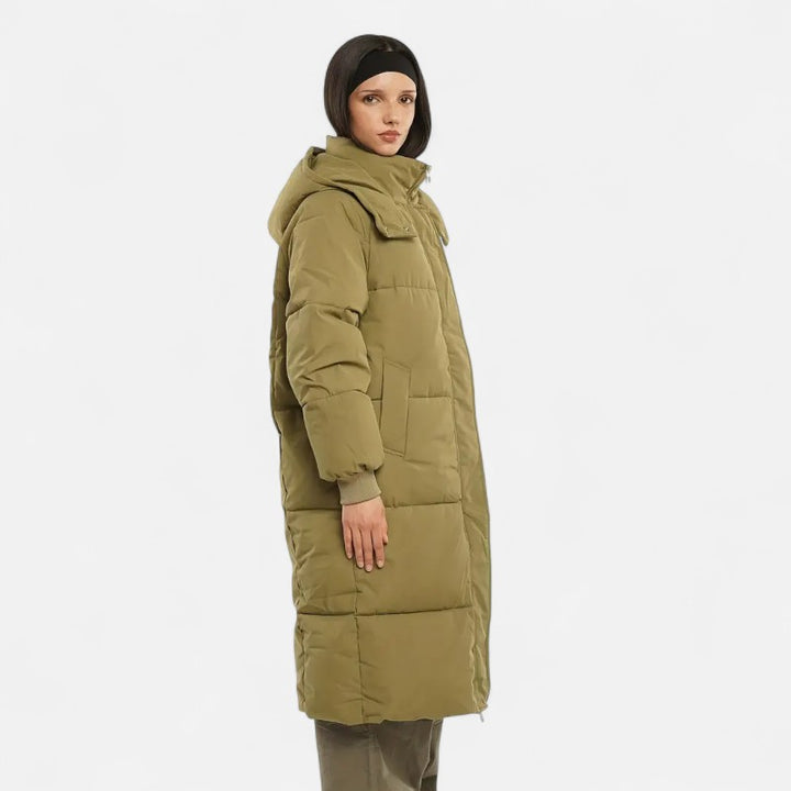 Ariste | Doudoune longue classique à capuche pour femme