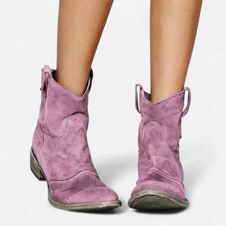 Ariste | Bottines vintage style cowboy avec détails brodés et talon bas