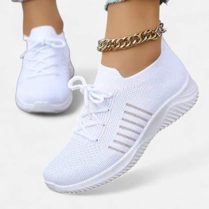 Ariste | Baskets orthopédiques respirantes et légères blanches pour femme – Stabilité et amorti à chaque pas