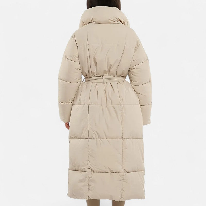 Ariste | Doudoune longue ceinturée avec col large pour femme
