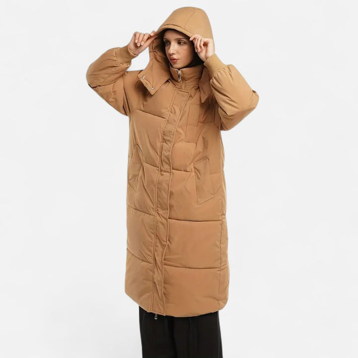 Ariste | Doudoune longue classique à capuche pour femme