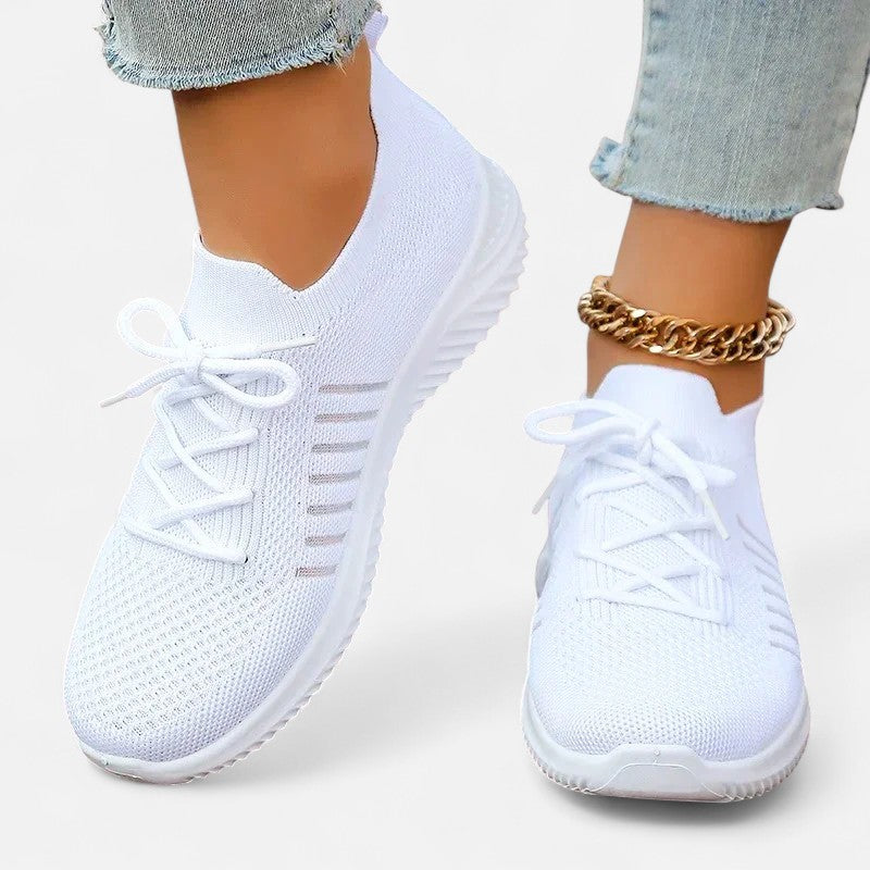 Ariste | Baskets orthopédiques respirantes et légères blanches pour femme – Stabilité et amorti à chaque pas